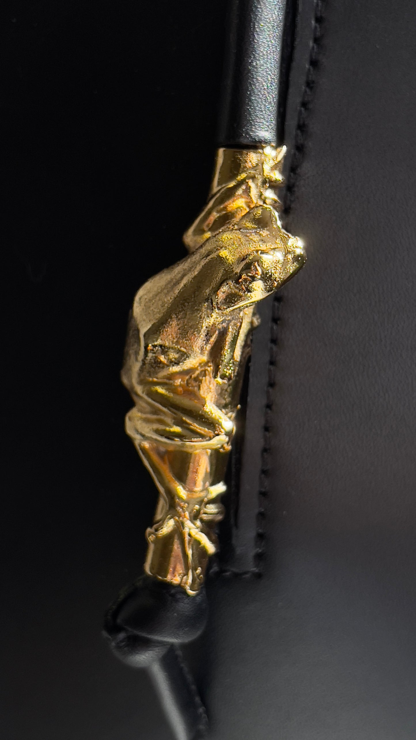 The cookie Prince bag (negro y dorado )