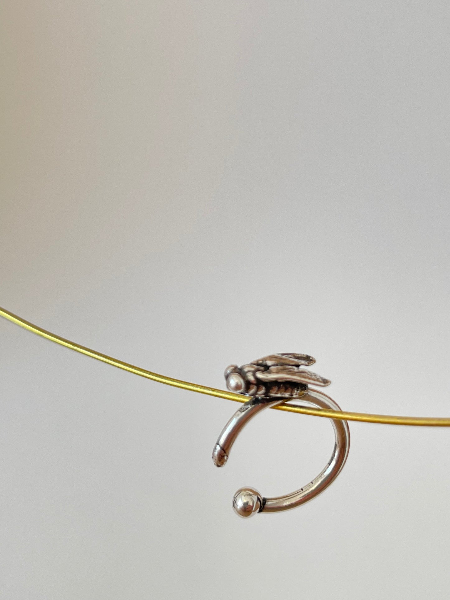 Ear cuff mini fly